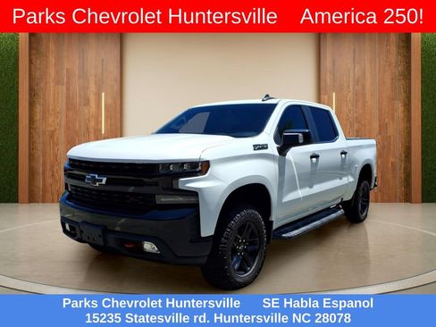 Used 2020 Chevrolet Silverado 1500 LT Trail Boss AWD/4WD image 28