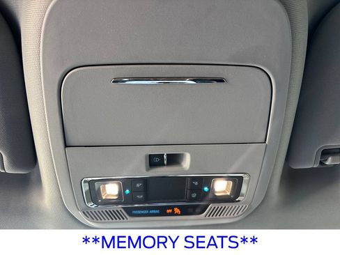 Used 2023 Ford F150 Lariat RWD image 32