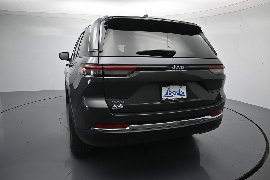 Used 2024 Jeep Grand Cherokee Limited 4xe w/ Trailer Tow Package AWD/4WD image 26