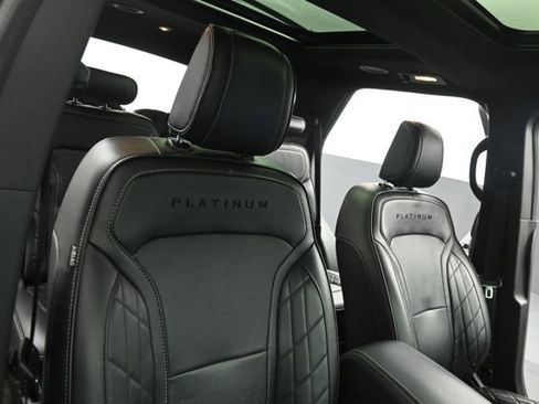 Used 2018 Ford Explorer Platinum AWD/4WD image 26