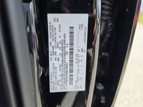 Used 2022 Ford F250 Lariat w/ Black Appearance Package AWD/4WD image 44
