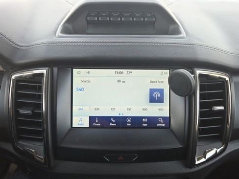 Used 2021 Ford Ranger Lariat w/ Tremor Off-Road Package image 32