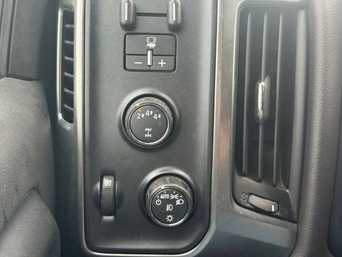 Used 2018 Chevrolet Silverado 3500 LT w/ LT Convenience Package AWD/4WD image 7