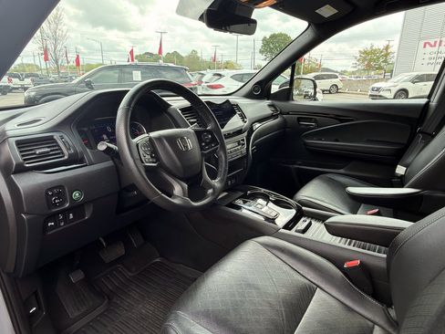 Used 2021 Honda Passport Elite image 11