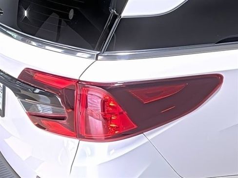 Used 2025 Honda Odyssey Sport-L image 14