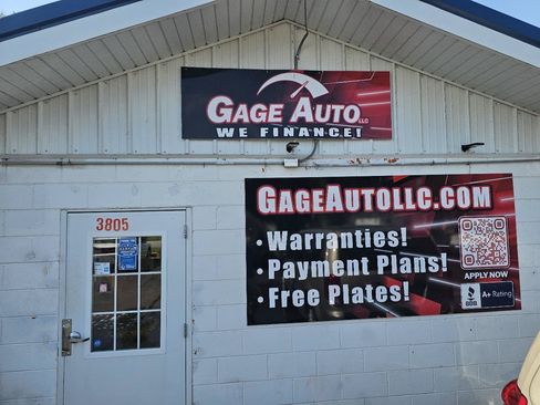 Used 2013 Dodge Grand Caravan SXT FWD image 15