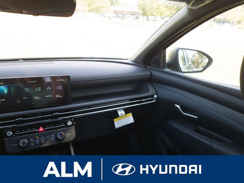 New 2026 Hyundai Santa Cruz SE image 17