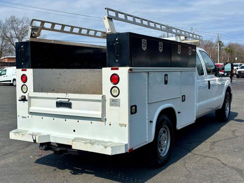 Used 2016 Ford F250 XL w/ XL Appearance Package image 6