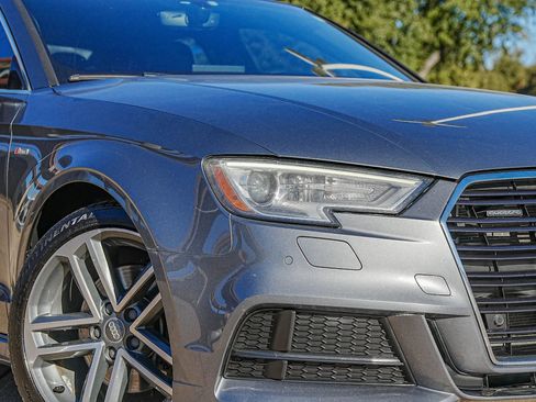 Used 2017 Audi A3 2.0T Premium Plus w/ Premium Plus Package image 4