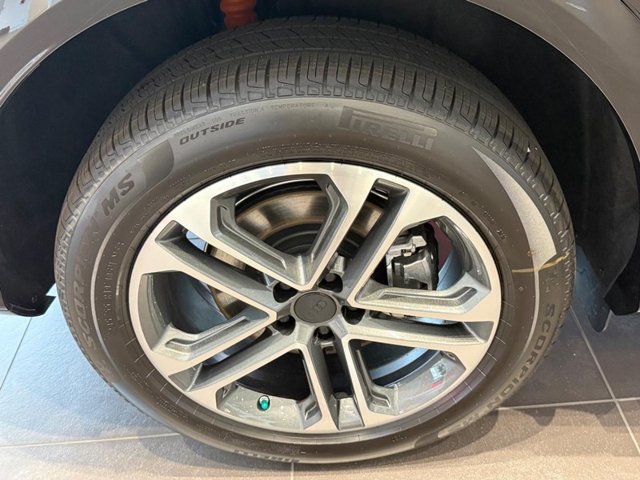New 2026 Audi Q5 2.0T AWD/4WD image 3