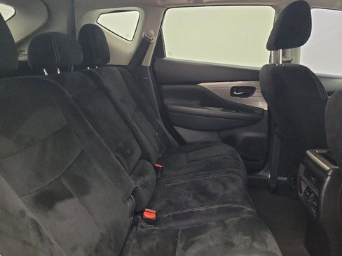 Used 2018 Nissan Murano SV FWD image 17