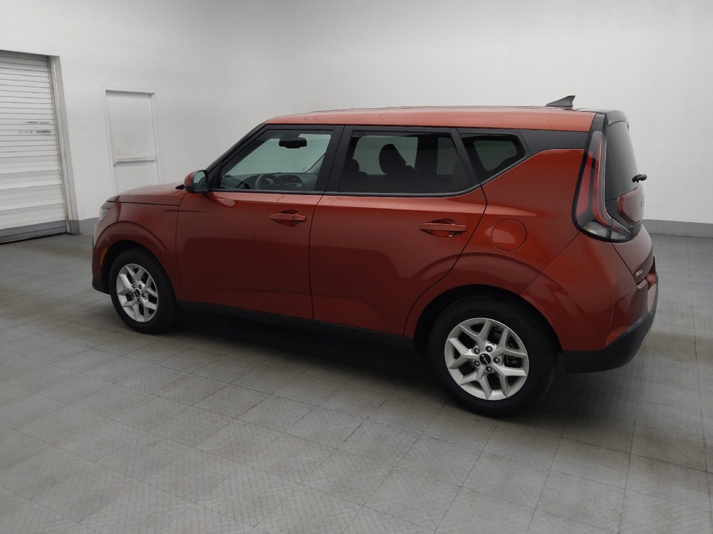 Used 2024 Kia Soul S FWD image 3