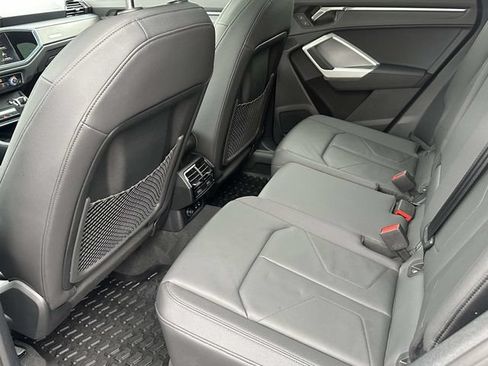 Used 2023 Audi Q3 2.0T Premium Plus w/ Premium Plus Package AWD/4WD image 15