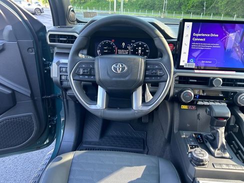 New 2026 Toyota 4Runner TRD Off-Road Premium AWD/4WD image 21