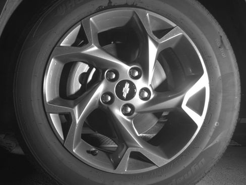 Used 2025 Chevrolet Trax LT FWD image 12