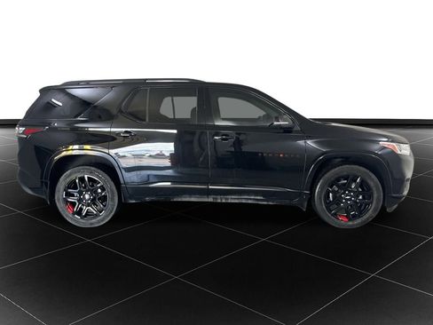 Used 2021 Chevrolet Traverse Premier w/ Redline Edition image 6