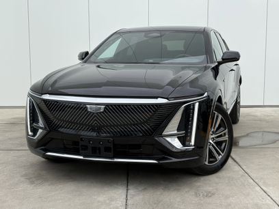 Certified 2024 Cadillac Lyriq Luxury w/ LPO, Floor Liner Package