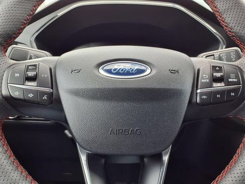Used 2025 Ford Escape ST-Line Select AWD/4WD image 15