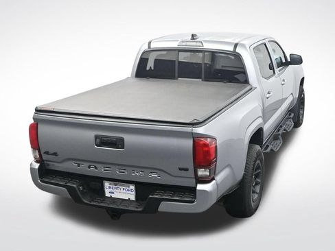 Used 2022 Toyota Tacoma SR AWD/4WD image 33
