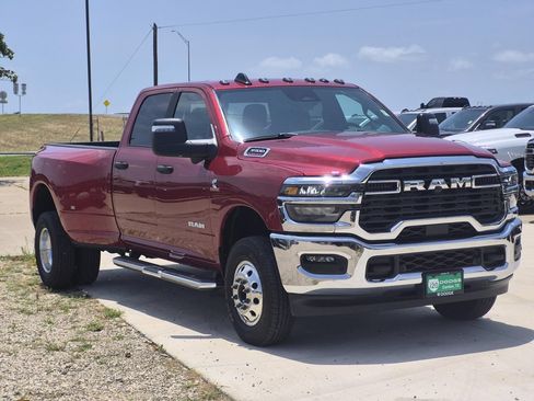 New 2026 RAM 3500 Lone Star AWD/4WD image 2