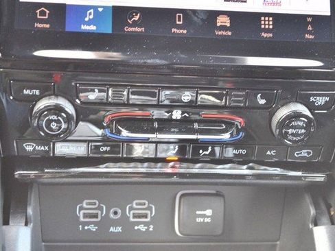 New 2025 Jeep Grand Cherokee Limited image 27