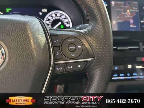 Used 2021 Toyota Avalon TRD image 34