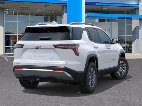 New 2026 Chevrolet Equinox LT w/ Safety and Technology Package FWD image 28