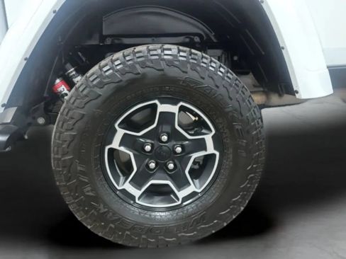 Used 2022 Jeep Gladiator Mojave w/ Safety Group AWD/4WD image 27