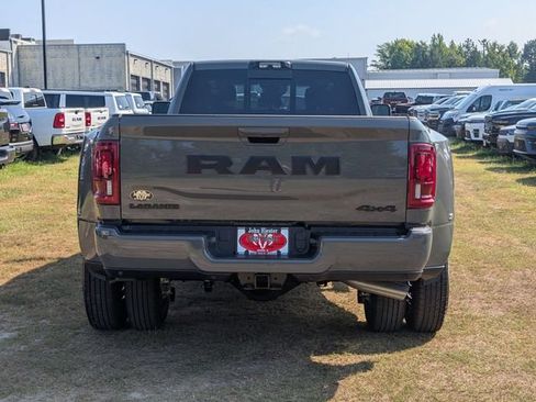 New 2026 RAM 3500 Laramie w/ Night Edition AWD/4WD image 6
