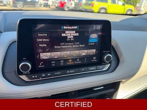 Certified 2025 Nissan Rogue SV image 8