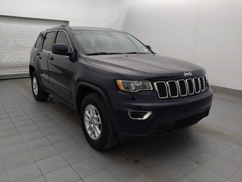 Used 2018 Jeep Grand Cherokee Laredo image 13