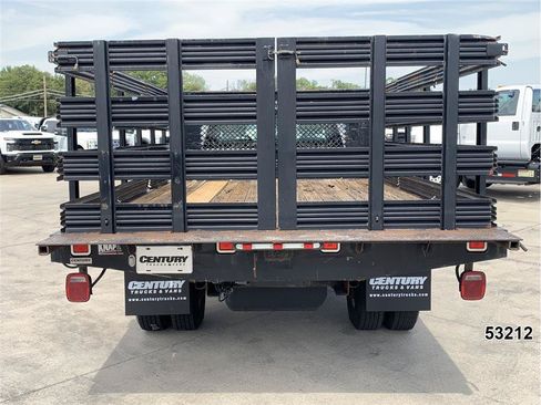 Used 2007 GMC Sierra 3500 W/T RWD image 7