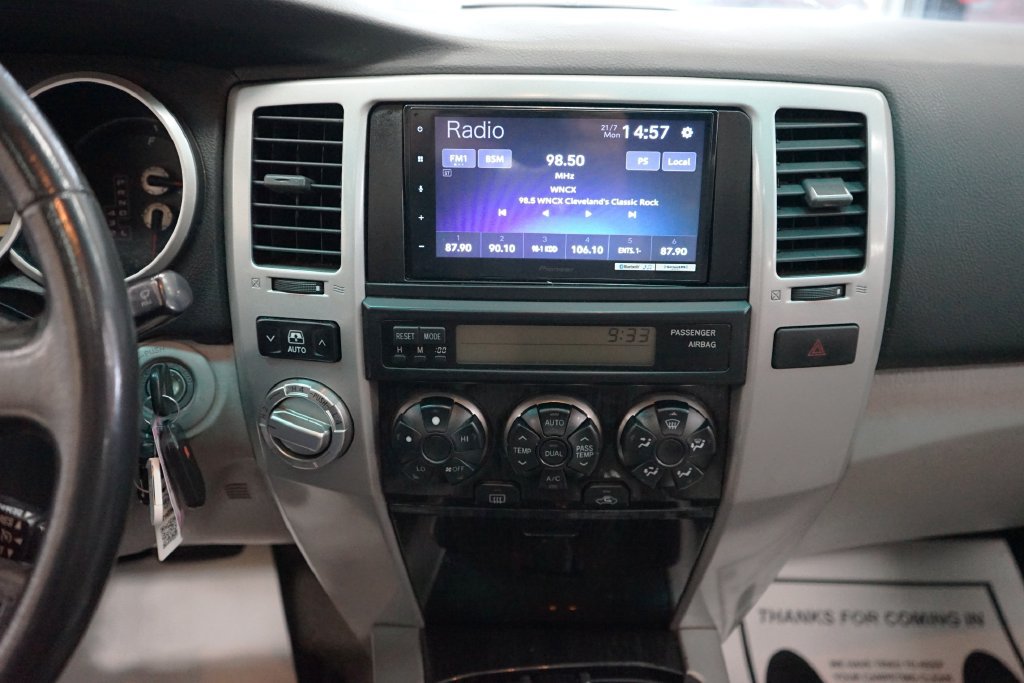 Used 2007 Toyota 4Runner Limited AWD/4WD image 5