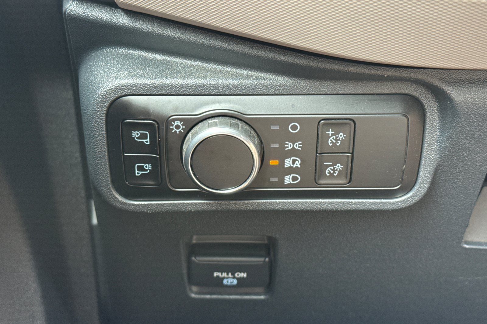 Certified 2024 Ford Bronco Wildtrak AWD/4WD image 27