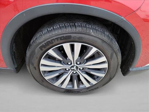 Used 2019 Mitsubishi Outlander SEL FWD image 10