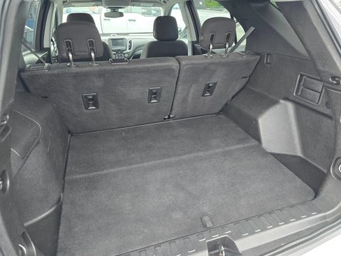 Used 2019 Chevrolet Equinox LT AWD/4WD image 14