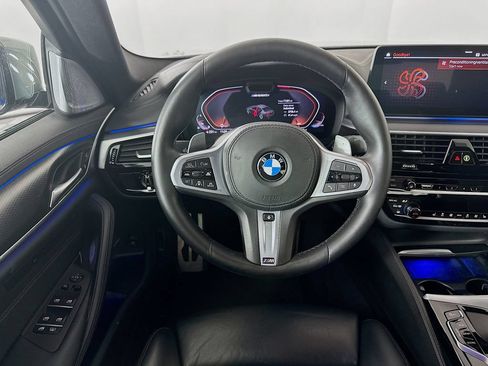 Used 2021 BMW M550i xDrive AWD/4WD image 31
