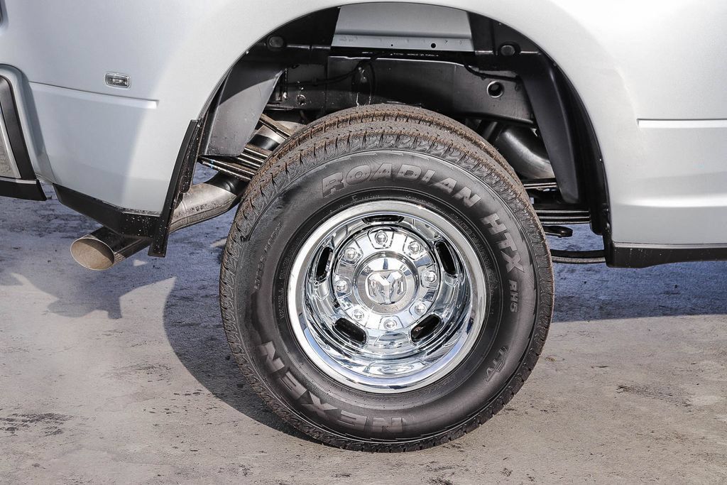 New 2026 RAM 3500 Tradesman AWD/4WD image 12