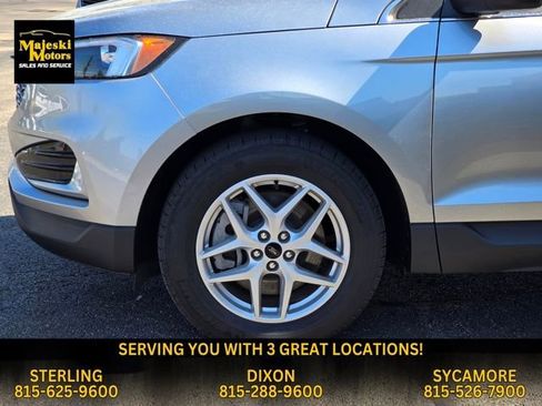 Used 2024 Ford Edge SEL image 17