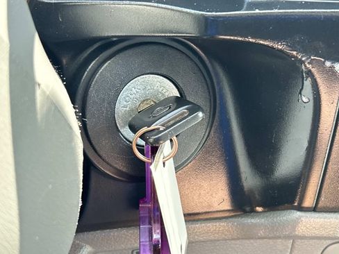 Used 2019 Nissan NV 1500 S w/ Back Door Glass Package image 28