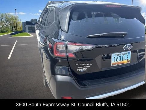 Used 2024 Subaru Outback Limited AWD/4WD image 11