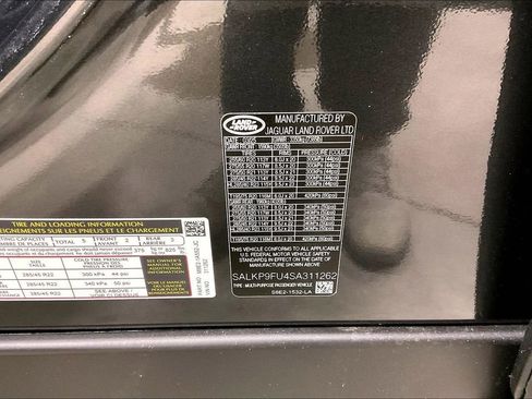 Used 2025 Land Rover Range Rover SE AWD/4WD image 19
