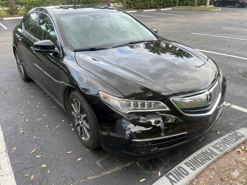 Used 2017 Acura TLX V6 FWD image 3