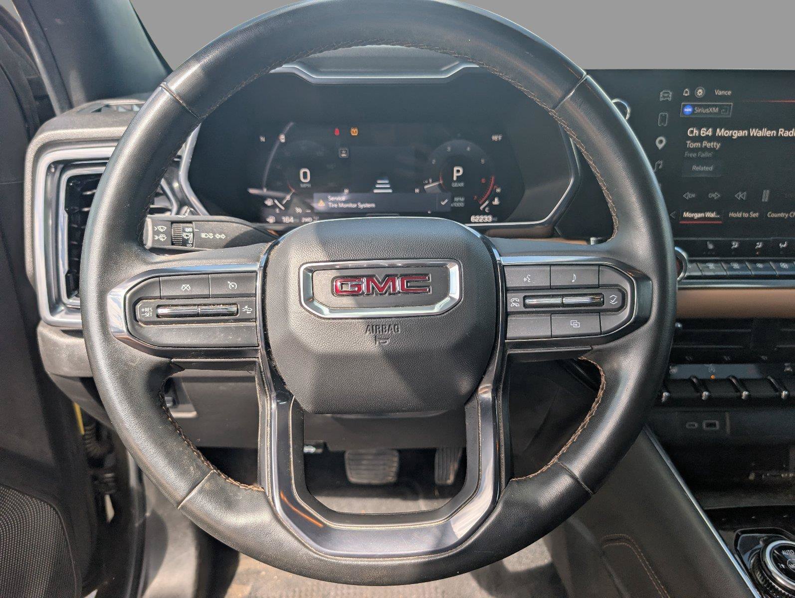 Used 2024 GMC Canyon AT4 w/ Technology Package AWD/4WD image 26