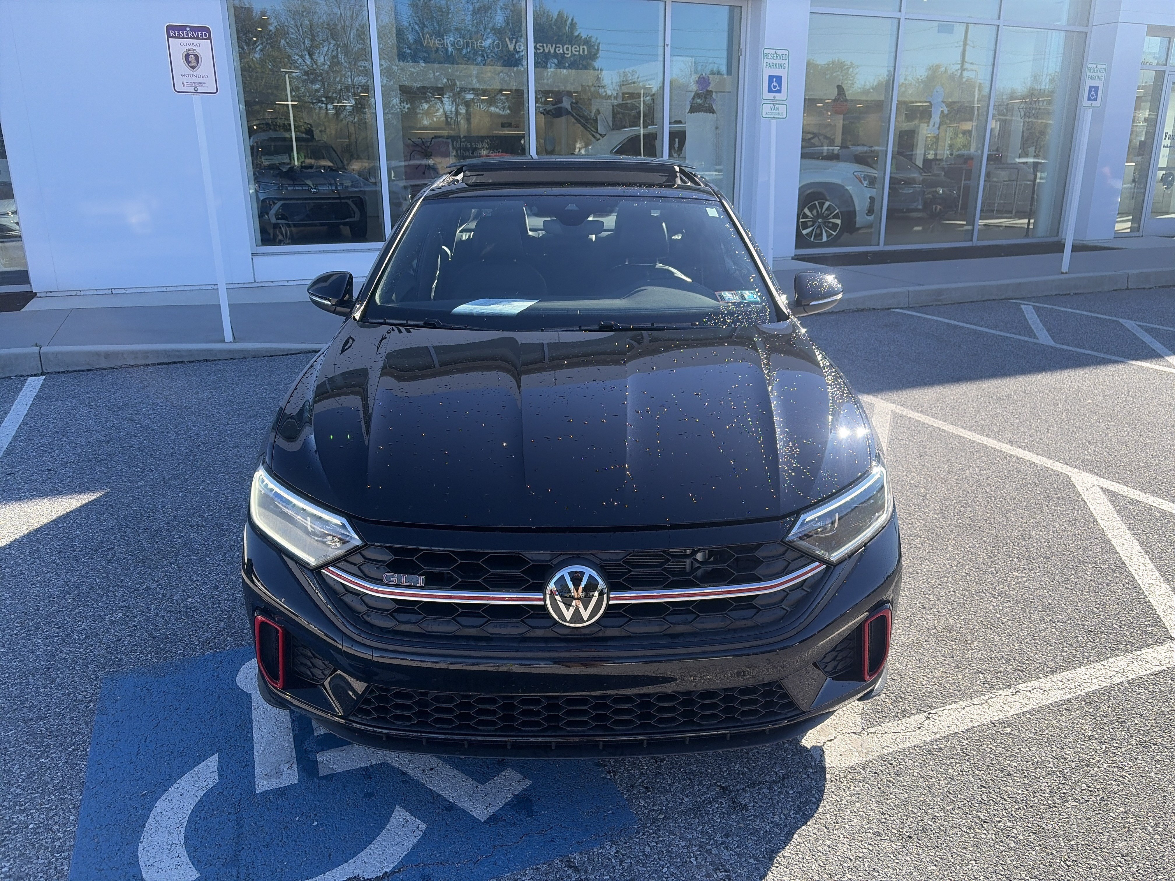 Used 2022 Volkswagen Jetta GLI Autobahn FWD image 2