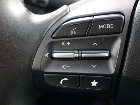 Certified 2023 Hyundai Kona Limited image 10