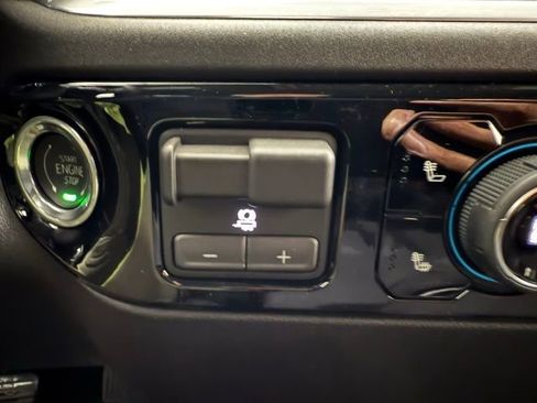 New 2026 Chevrolet Silverado 1500 LT image 36