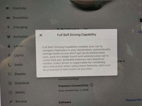 Used 2025 Tesla Model Y Long Range image 37