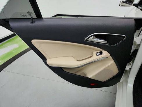 Used 2016 Mercedes-Benz CLA 250 CLA250 image 23