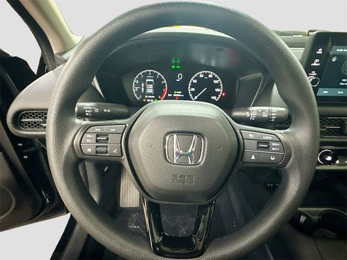 New 2026 Honda HR-V LX image 9